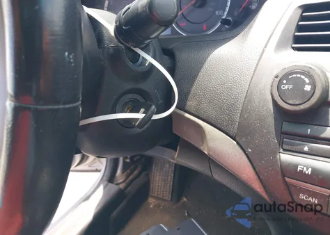 2011 Honda Accord 2.4 Se из США, поврежденный, VIN 1HGCP2F68BA062633